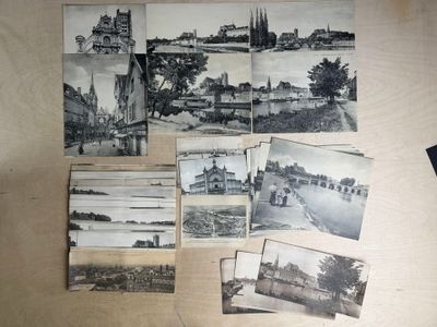 plusieurs vieilles photographies en noir et blanc représentant une ville et une rivière