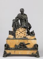 Importante pendule en marbre de Sienne et bronze patiné à dé…