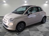 la photo d'une petite voiture garée dans un garage