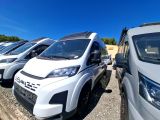 le nombre de voitures garées dans un parking