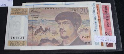 a picture of a note with a picture of a man on it