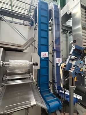 1 tapis convoyeur élévateur sans moteur
