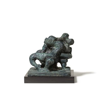 statue of a dog and a cat on a wooden base