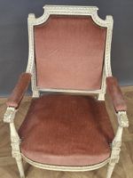 Fauteuil à dossier plat en bois laqué blanc, de style Louis … (photo 2)