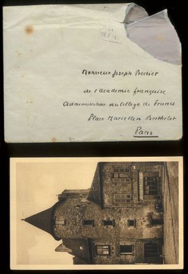 une vieille carte postale sur laquelle figure la photo d'un bâtiment et une carte postale sur laquelle figure la photo d'un bâtiment
