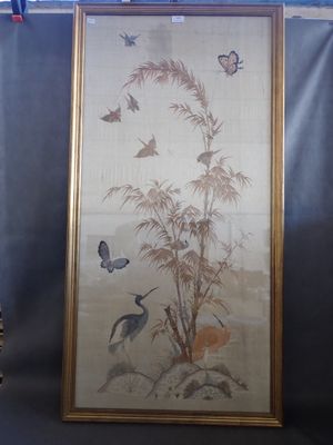 une photo représentant des oiseaux et un bambou