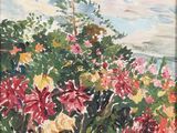 un tableau représentant des fleurs dans un champ, avec le ciel en arrière-plan
