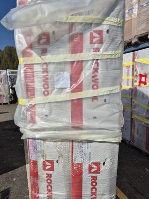 Lot d'environ 504ml de rouleux de isolant alu Marque : ROCKW…