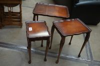 Tables gigognes « Queen Ann » - vers 1920 (photo 3)