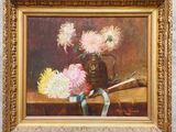une peinture à l'huile représentant des fleurs dans un vase sur une table