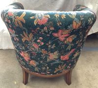 Un fauteuil cabriolet, structure bois, recouvert d’un tissu … (photo 3)
