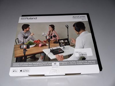 Console de mixage audiovisuelle ROLAND, VRC-01 Aerocaster. - Photo 1