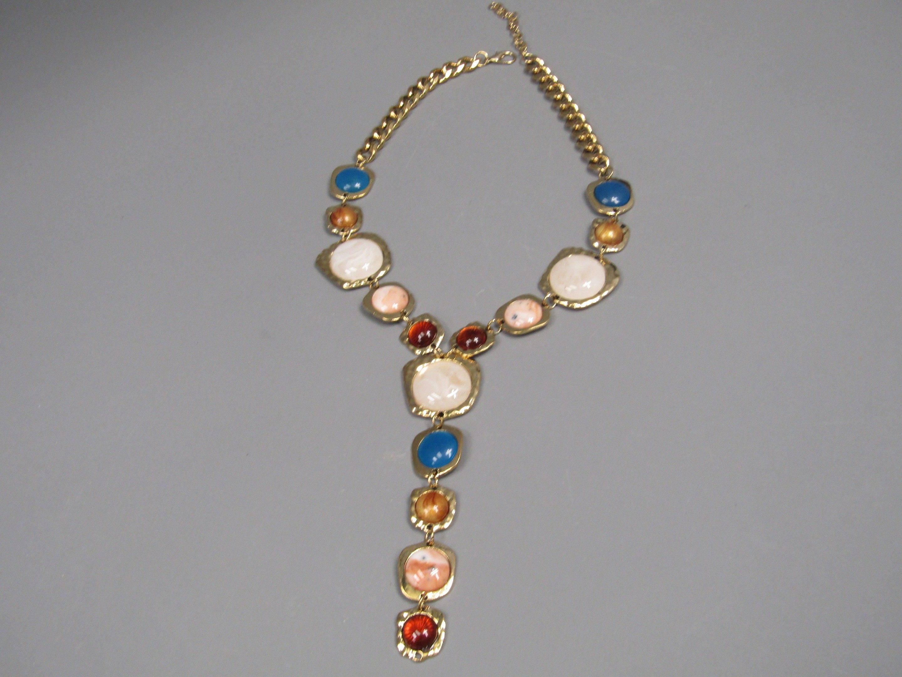 Bijoux & Pierres Précieuses