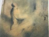 une image représentant un dessin d'une personne marchant dans la neige