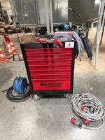 Servante d'atelier et matériel pneumatique comprenant : (photo 2)