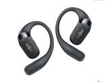 une paire d'écouteurs Bluetooth sur fond blanc