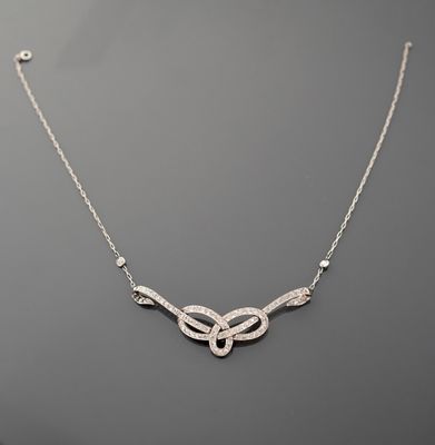 Collier en or gris 18k 750 millièmes composé d'une chaîne à …
