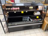 un vaste choix de boissons dans un magasin