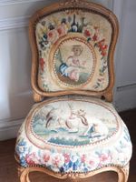 PAIRE DE CHAISES en hêtre mouluré et sculpté de fleurettes à… (photo 5)