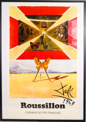 peinture représentant un coq sur un fond rouge et jaune, avec l'inscription « Roussillon »