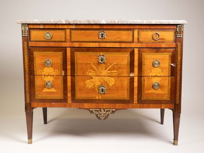 commode ancienne en bois avec dessus en marbre