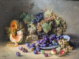 un tableau représentant des raisins, un melon et d'autres fruits posés sur une table