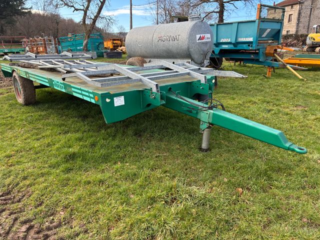 Plateau fourrager BRUNEAU SP 6000 de 2017