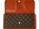 louis vuittou wallet in brown and brown