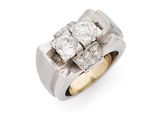 une bague Art déco sertie d'un diamant, signée Van Cleef