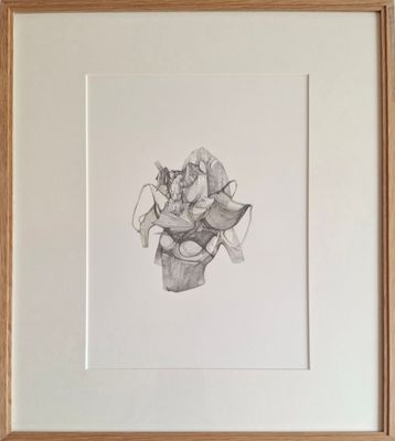 dessin représentant une fleur dans un vase, dans un cadre accroché au mur