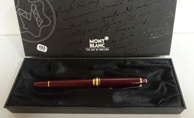 MONTBLANC. Meisterstuck. Stylo-plume résine bordeaux, plume …