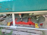 a close up view of a machine that is sitting on a pallet