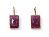une paire de boucles d'oreilles en rubis et diamants
