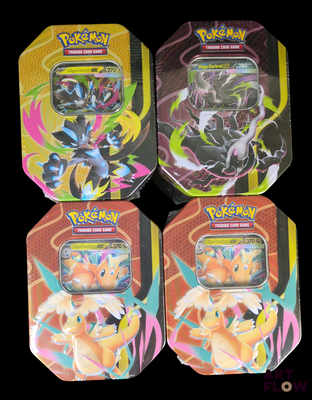 trois boîtes à Pokémon ornées de motifs différents sur fond noir