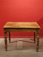 Table rustique à pieds tournés. (photo 2)