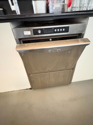 an image of a dishwasher in a kitchen