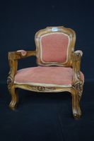 fauteuil pour enfant de style Louis XV