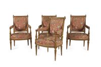 SUITE DE QUATRE FAUTEUILS ET DEUX BERGÈRES EN HÊTRE MOULURÉ …