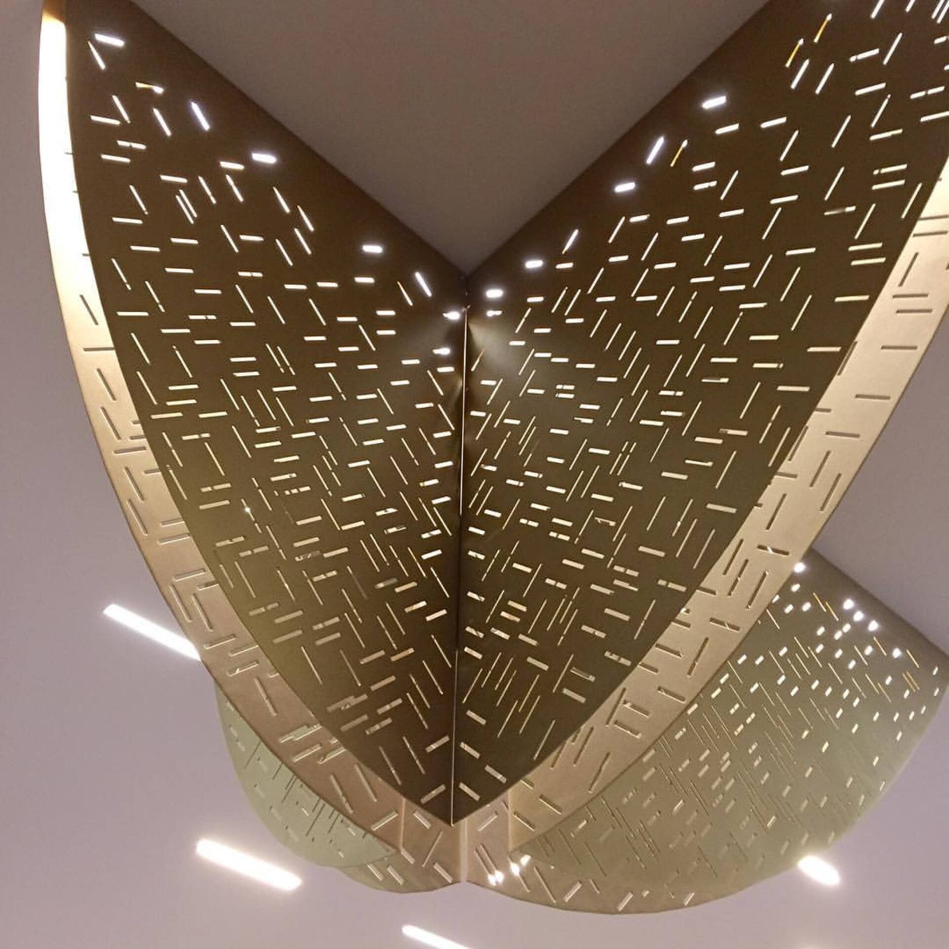 Objets d'art & Curiosités