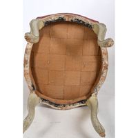 DELANOIS. RARE SUITE DE 4 TABOURETS LOUIS XV de forme chanto… (photo 4)
