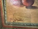 une image d'un tableau sur le mur d'une pièce
