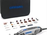 une photo d'une ponceuse Dremel filaire dans son étui de transport