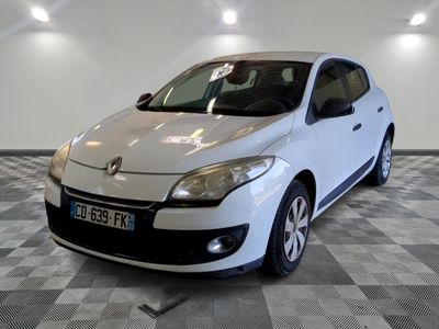 RENAULT - MÉGANE III DCI 110 FAP ECO2 AUTHENTIQUE - GO - Mis…