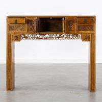 Console ou table d'autel chinoise, ornée de symboles du « do… (photo 3)