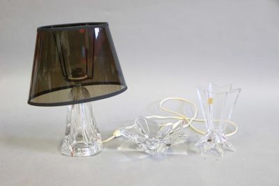 Lot en cristal comprenant COUPE Baccarat, PIED de lampe Daum…
