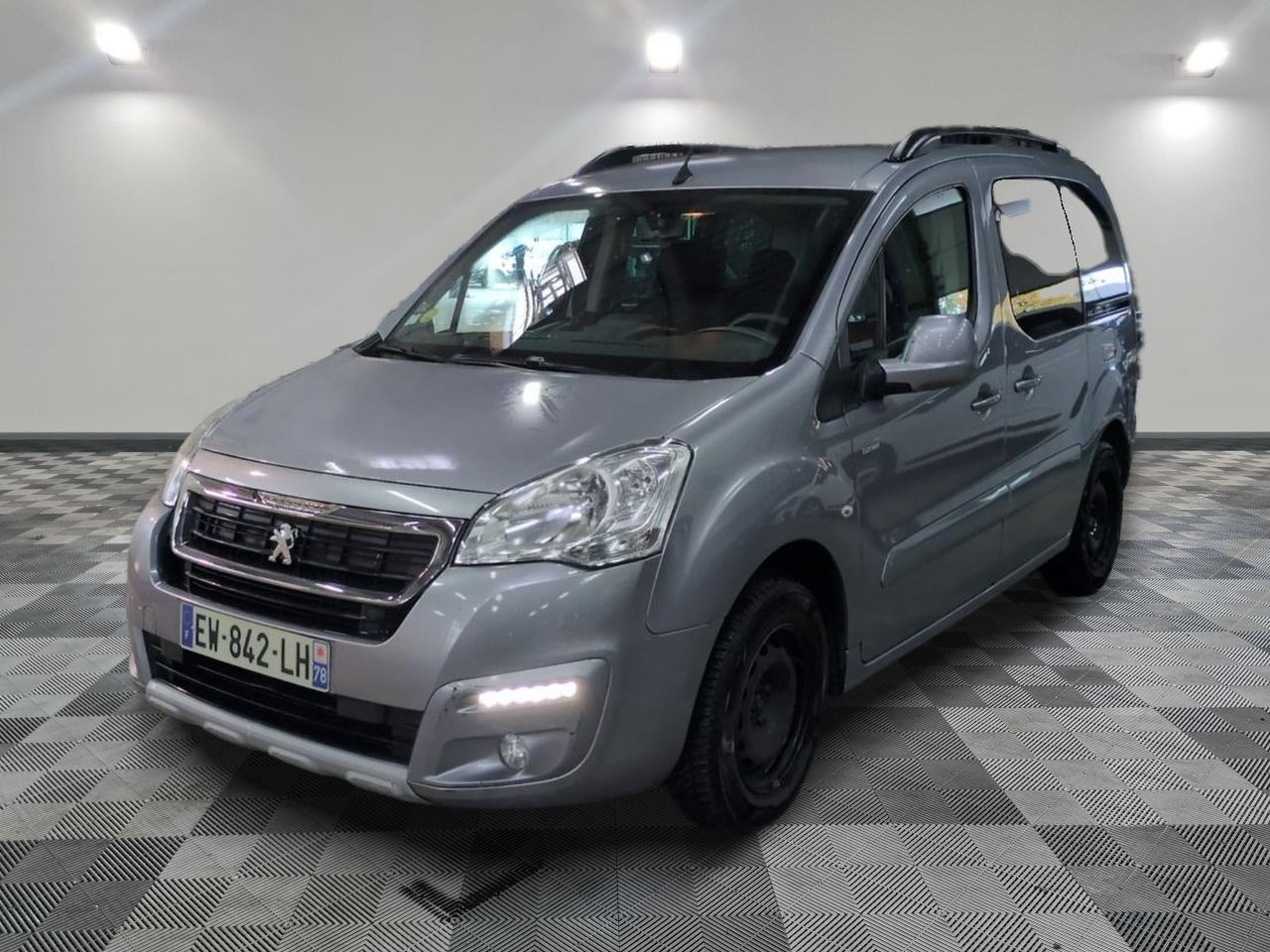 PEUGEOT - PARTNER TEPEE 1.6 BLUEHDI 100CH BVM5 STYLE - GO - …