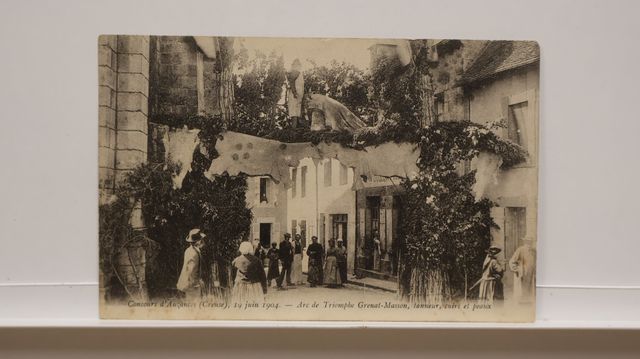 Auzances : Concours 1904. Arc de Triomphe Grenat-Masson.TBE.