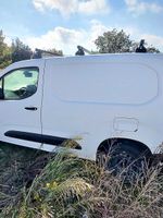 CTTE CITROEN Berlingo de couleur blanche … (photo 4)