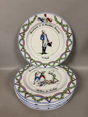 deux assiettes avec l'image d'un homme et d'une femme