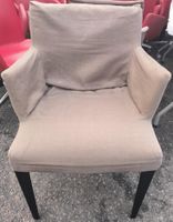 Fauteuil de marque B&B Italia en tissu gris et piètement en … (photo 3)